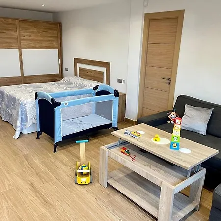 Estudio Moderno En Elviria, *
